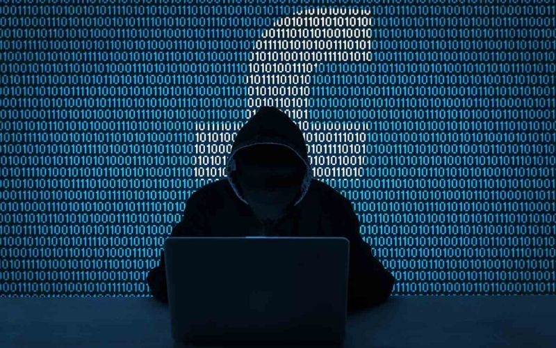 Facebook : des données privées de 500 millions d’utilisateurs mises en vente par un hacker
