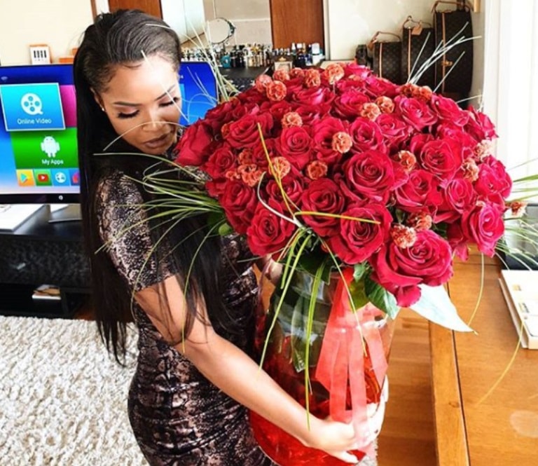 Fête de la Saint-Valentin : la surprise d’Adebayor à sa petite amie