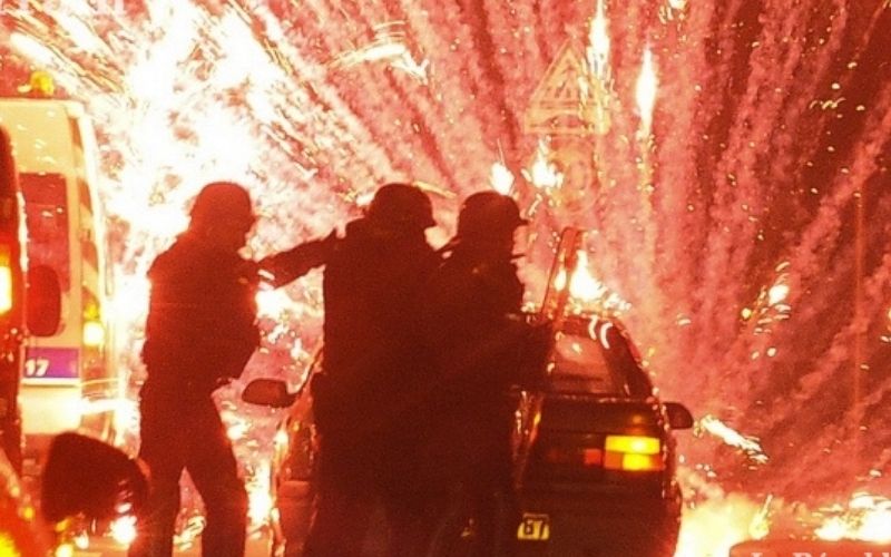 Fêtes de fin d’année : un jeune homme meurt, « la tête arrachée » par un mortier d’artifice