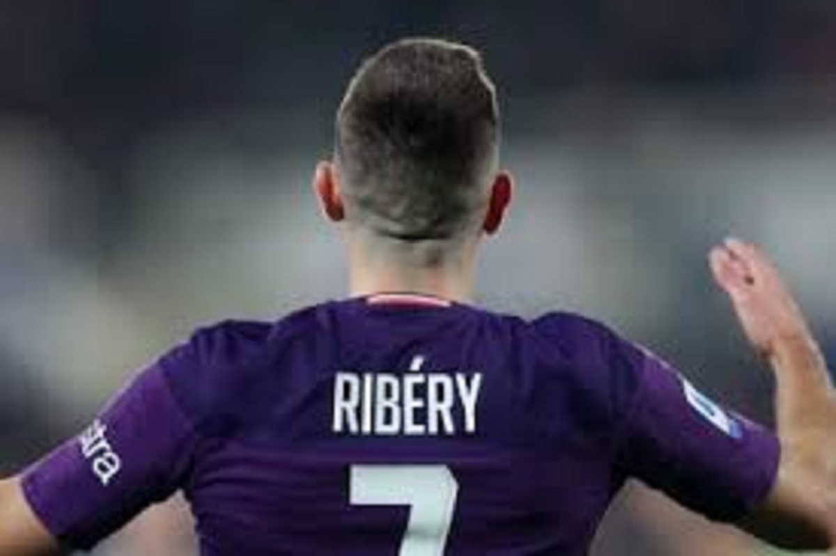 Fiorentina vs Lazio Rome : Franck Ribéry quitte le match en larmes ; la raison
