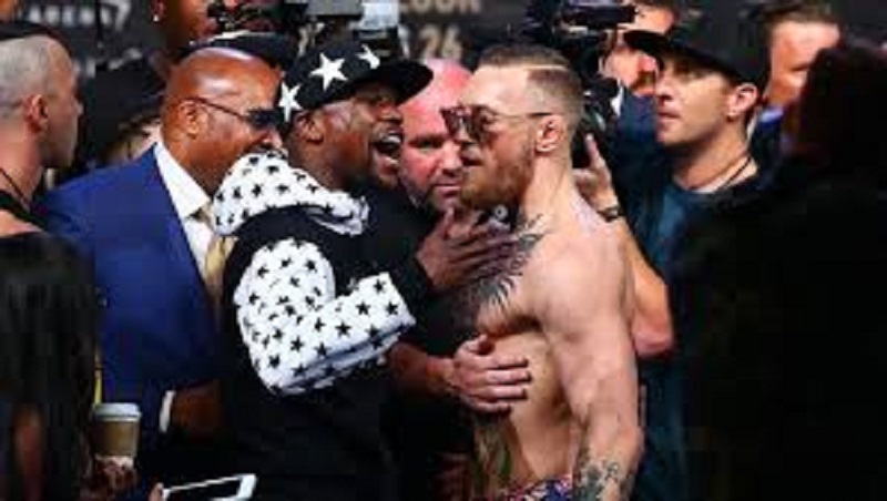 Floyd Mayweather traite Conor McGregor d’escroc