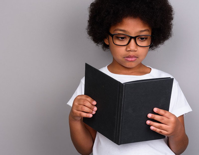 Foire Internationale du Livre de Lomé : appel à candidatures pour une master-class d’écriture dédiée aux jeunes auteur(e)s amateurs
