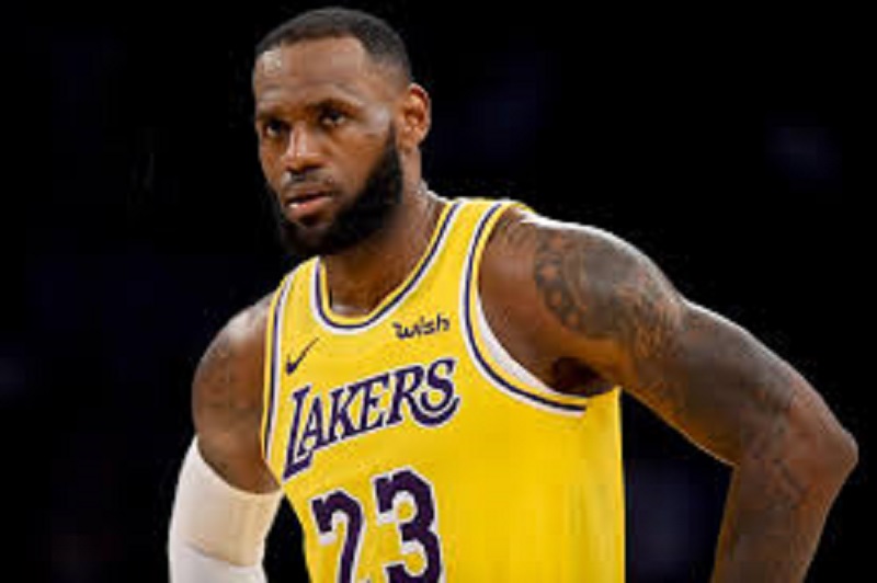 Football : Lebron James désigne ses 3 joueurs préférés