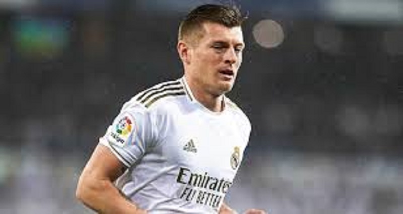 Football : Toni Kroos se félicite du départ de Lionel Messi