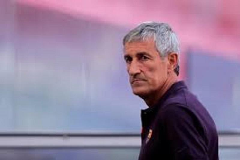 Football : après son licenciement, Quique Setién menace le FC Barcelone