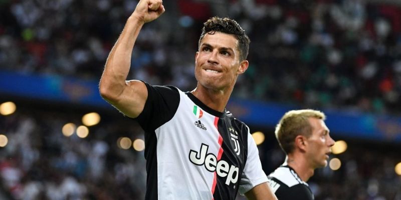 Cristiano Ronaldo vient en aide au Club Africain complètement ruiné