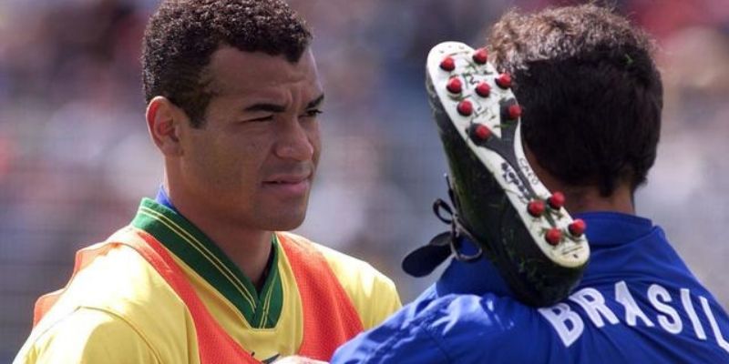 Football : l’international Brésilien Cafu en deuil