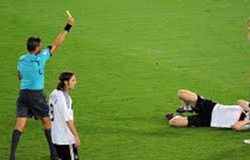 Football : voici le joueur qui subit le plus de fautes