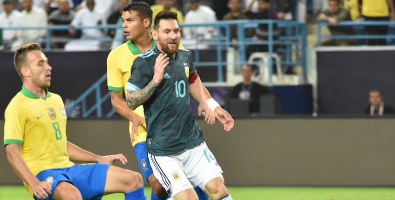 Football : Messi fait son come-back avec l’Argentine, mais reste loin derrière Cristiano Ronaldo