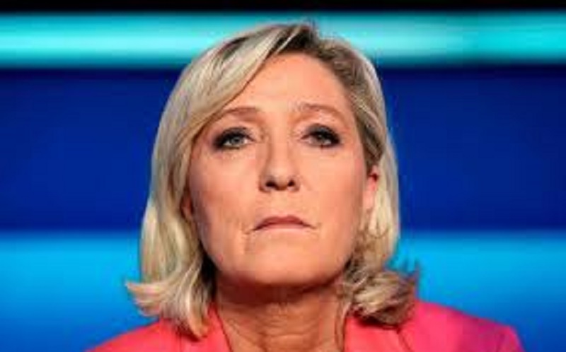 France / 150 ans de la 3e république : Marine le Pen discrédite la politique d’Emmanuel Macron