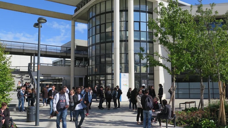 France : décès brutal d’une étudiante ivoirienne en plein cours à l’Université de Tours