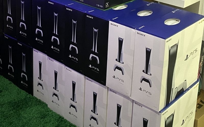 France : des braqueurs dérobent tout un stock de PlayStation 5