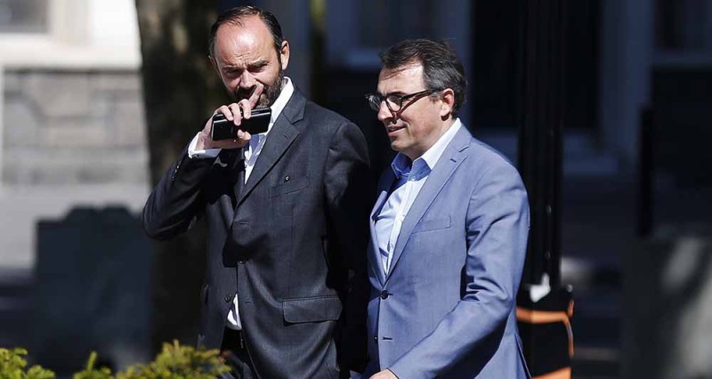 France : le maire du Havre, successeur d’Edouard Philippe, contraint de démissionner après une affaire de selfies à poil