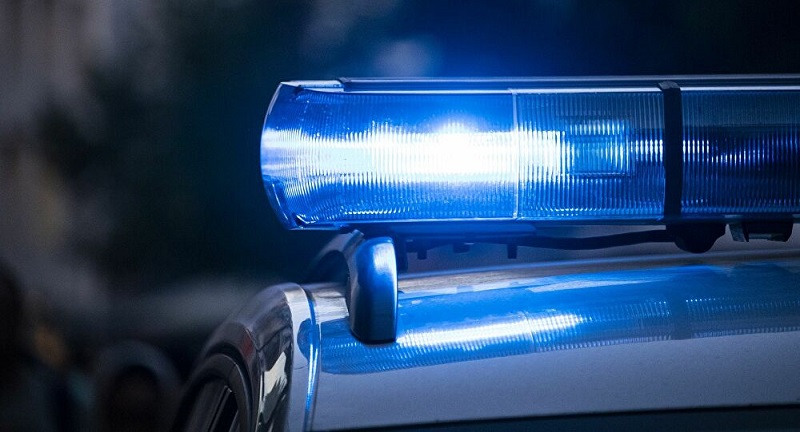 Contrôlé, il revient vers les policiers et leur offre une fricadelle