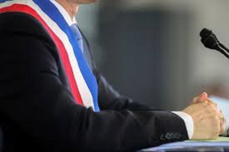 France : un maire frappé après s’être plaint de tapage nocturne