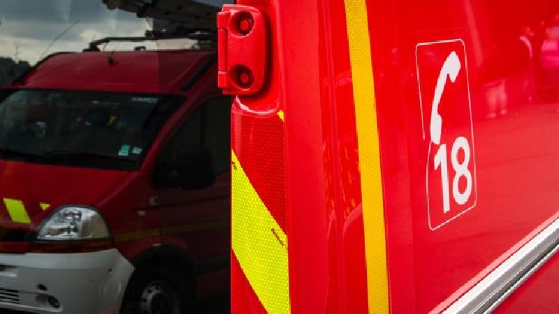 États-Unis : une Ford Mustang de 760 chevaux détruite par des pompiers lors d’un exercice