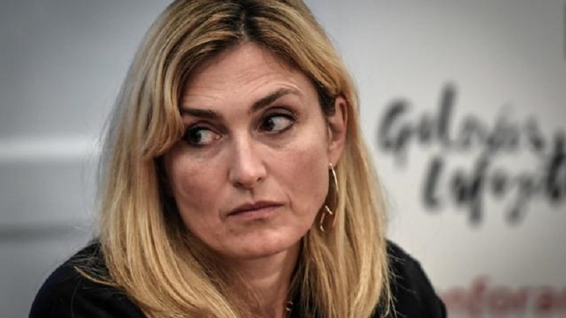 François Hollande : sa compagne Julie Gayet évoque les soucis financiers rencontrés à cause du Covid