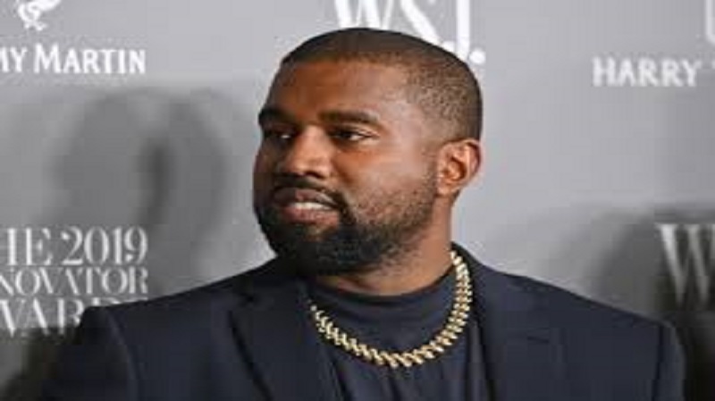 Kanye West : la star demande à ses équipes de ne pas « forniquer » !