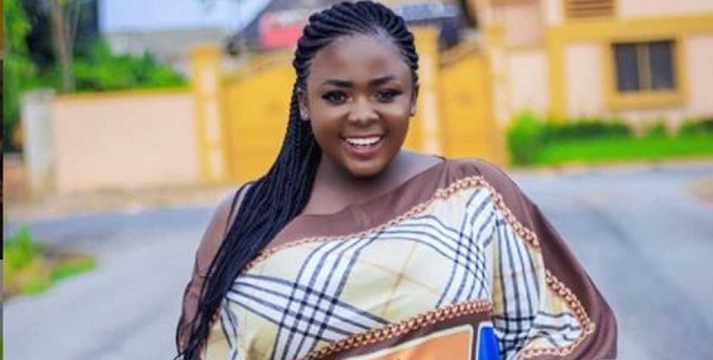 Ghana : Tracey Boakye brise le silence et lave John Mahama