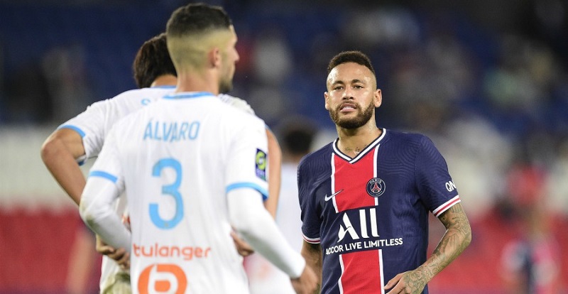 PSG : Neymar tacle une nouvelle fois Alvaro Gonzalez