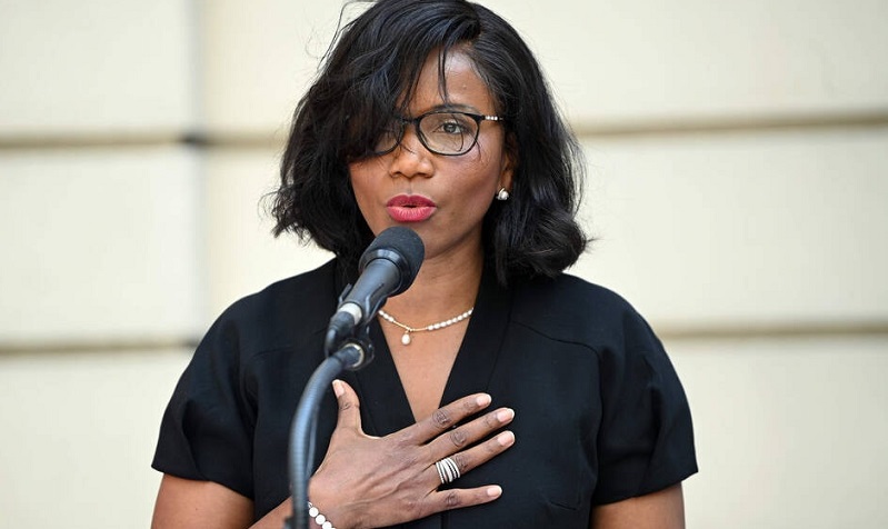 Gouvernement français : les ambitions de la Franco-capverdienne Elisabeth Moreno