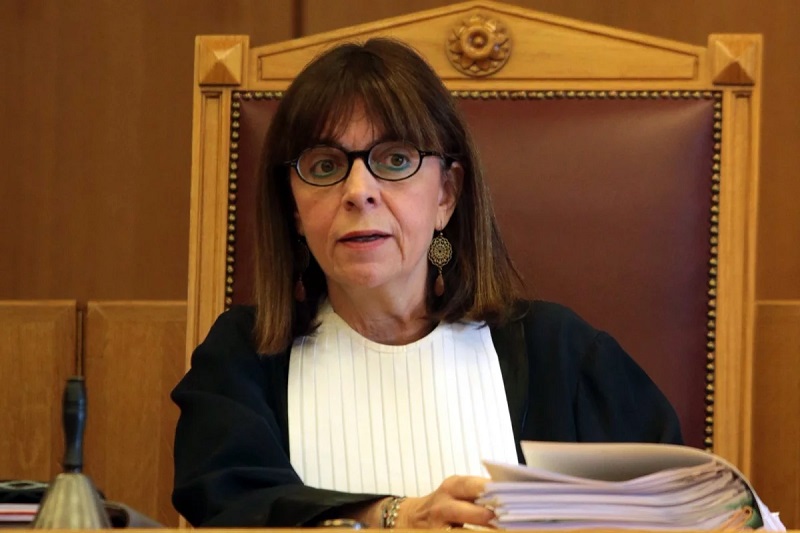 Grèce : une femme élue présidente de la République pour la première fois