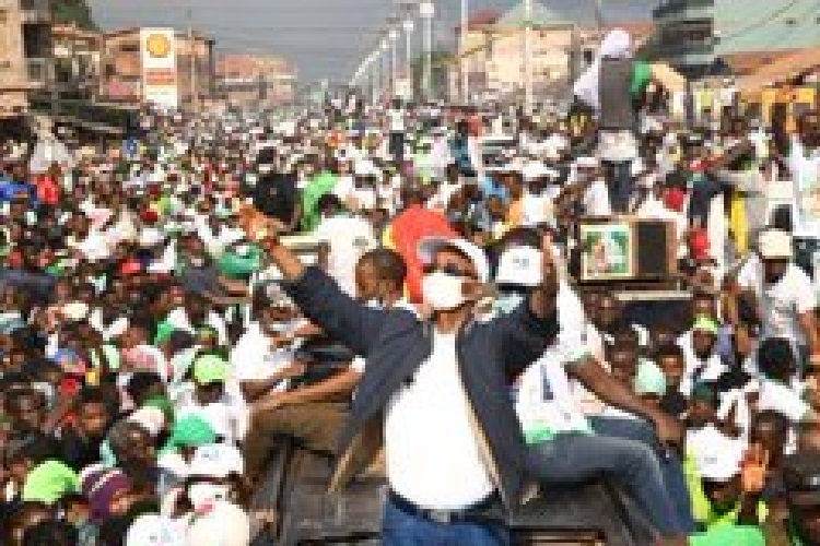 Guinée / Campagne présidentielle : Cellou Dalein Diallo draine une immense foule