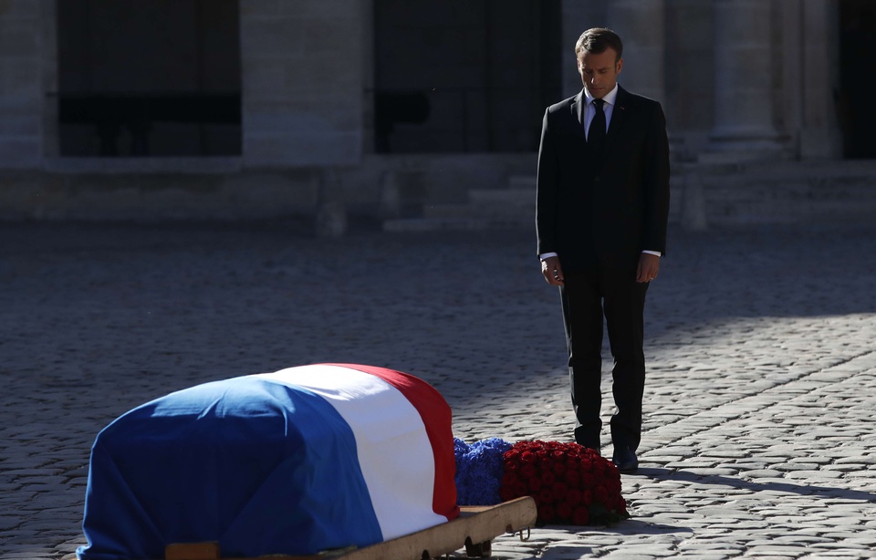 La France entière a rendu hommage à Charles Aznavour (vidéo)