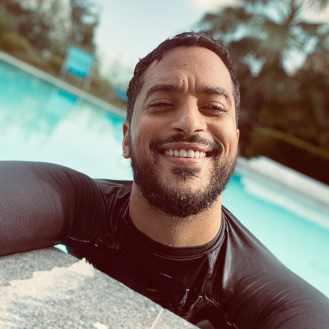 Slimane à la piscine : cette photo de lui dans l’eau a choqué ses fans