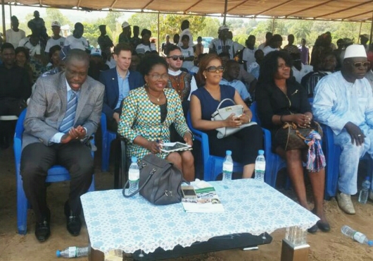 Joie au commerce à Bafilo