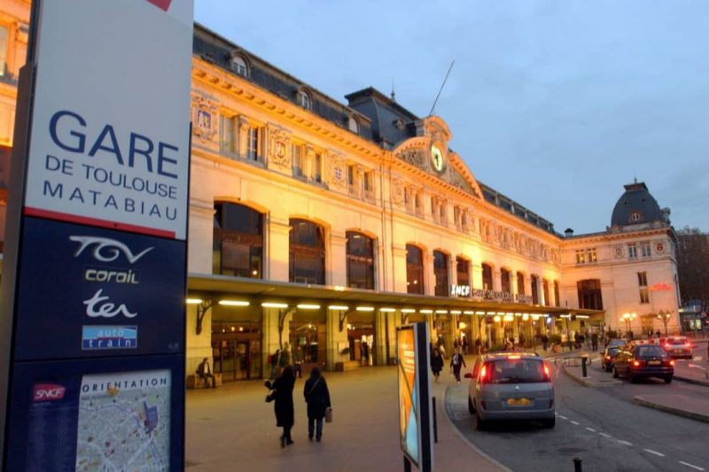 Il prend plus de 65 000 FCFA d’amende pour avoir donné 500 F à une mendiante en gare