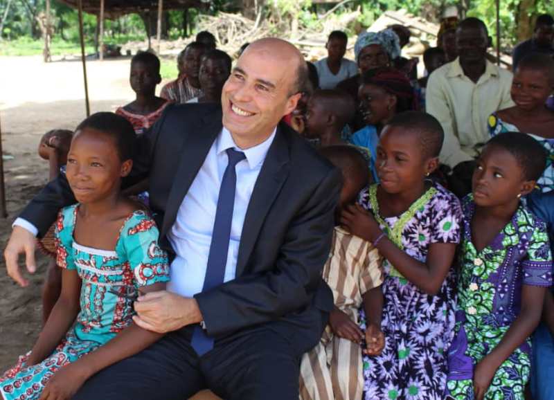 Moov Togo réitère son engagement social auprès des enfants de l’orphelinat Soleil des Nations de Notsè