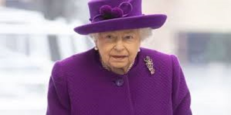 Elizabeth II de retour au château de Windsor : pourquoi le prince Philip ne l’a pas suivie ?