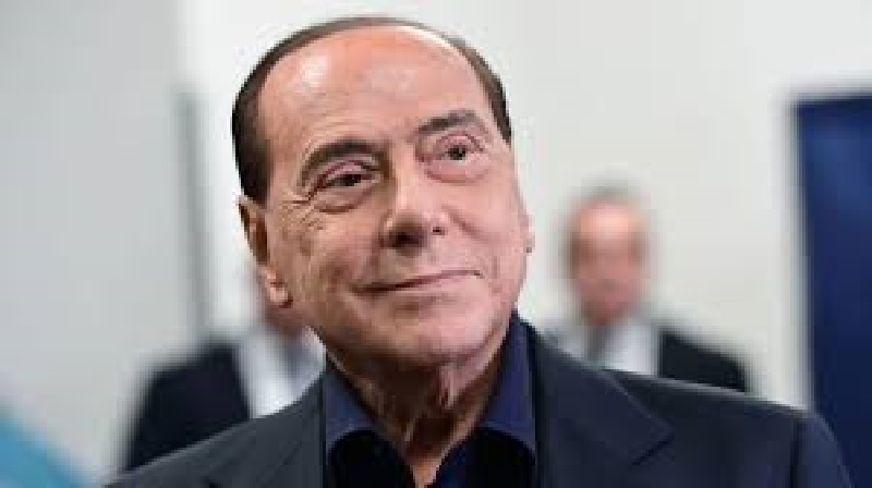 Italie : Silvio Berlusconi hospitalisé d’urgence