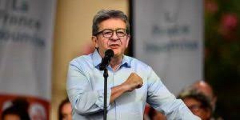 « Si le métier paraît trop dur, il faut en faire un autre », lance Mélenchon aux policiers