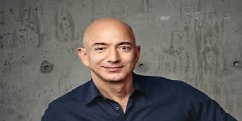 Jeff Bezos : voici l’incroyable garage de l’homme le plus riche du monde (photos)
