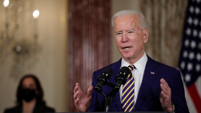 Joe Biden promet un bras de fer avec Poutine