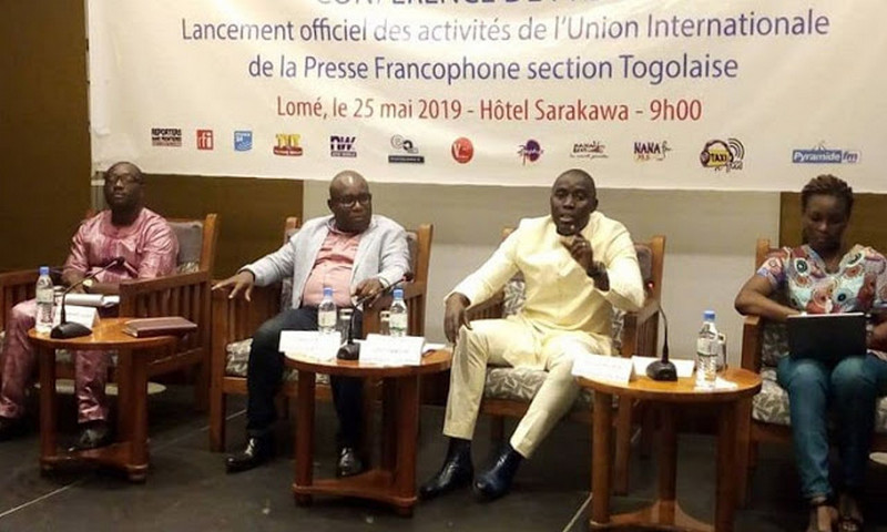 Journaliste éco-citoyen : Loïc Lawson et l’UPF Togo innovent
