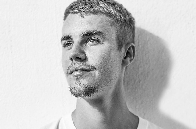 Justin Bieber annonce son retour ; un nouvel album et une tournée en préparation