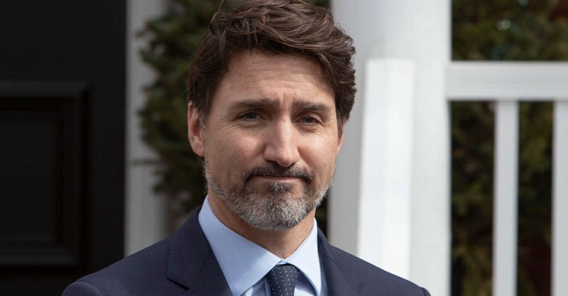 Caricatures : la position de Justin Trudeau sous le feu des critiques