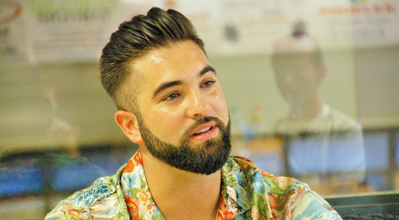Kendji Girac : le tournage de son clip vire au cauchemar, un cheval l’éjecte violemment