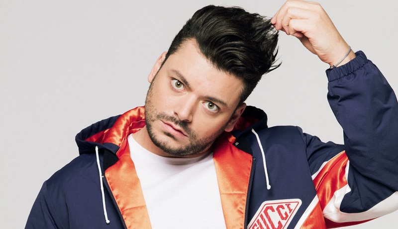 Kev Adams : le nouveau look de la star choque les internautes