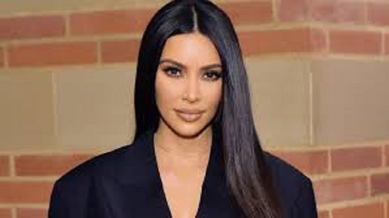 Kim Kardashian : la nouvelle Cadillac de la star fait des jaloux (photos)