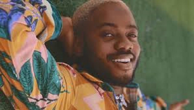 Korede Bello : absent depuis un moment, l’artiste fait son retour et tease un morceau inédit