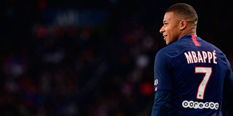 Kylian Mbappé : « Ça va coach ? Vous voulez jouer ? »