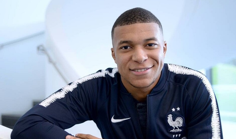 PSG : Kylian Mbappé rend hommage à Zlatan Ibrahimovic