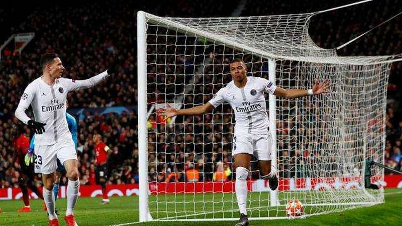 Ligue des Champions : le PSG surprend Manchester United à l’Old Trafford