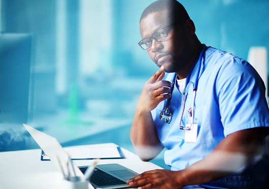 L’OMS Togo recrute un médecin