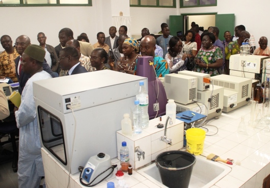 L’Université de Lomé dispose d’un nouveau centre de contrôle de productions industrielles