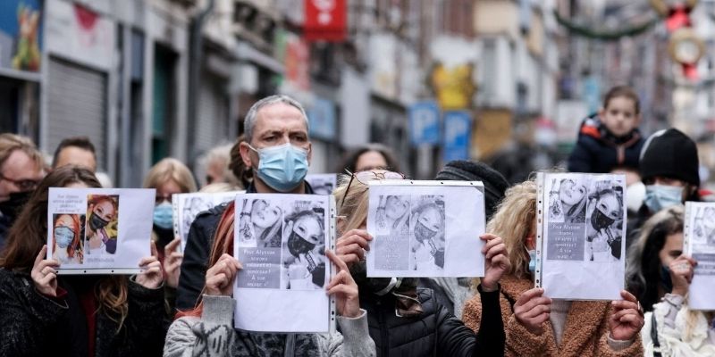 La Belgique bouleversée par la mort d’une coiffeuse ; pluie d’hommages (photos)